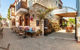Flores Hotel Alaçatı